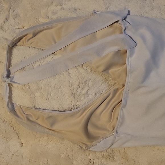 Le Château white halter top - Picture 4 of 8